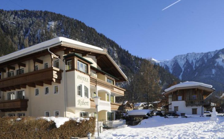 Hotel Robert in Mayrhofen , Austria image 1 